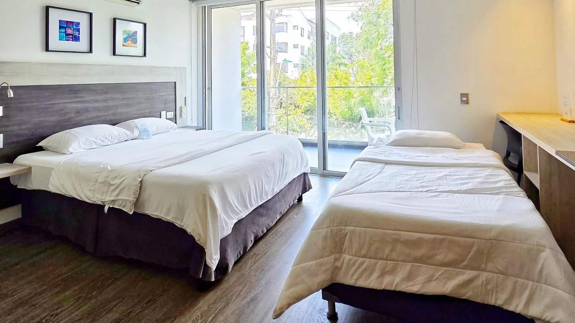 Hotel Park 85 Cali 3*,